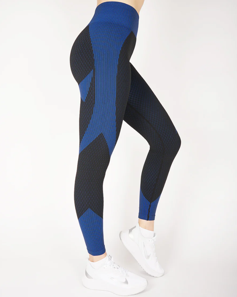 amelia activewear